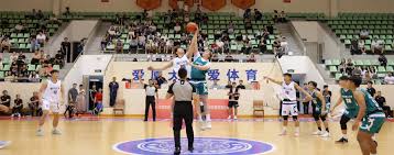 篮协重磅官宣！2米26女中锋首次入选国家队，女篮崛起指日可待.