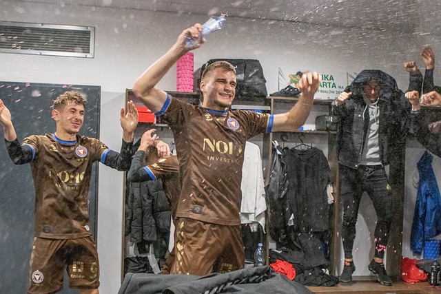 湖人最新动态：裁判报告公布，老詹未来打算曝光，对阵灰熊赛前情况更新.